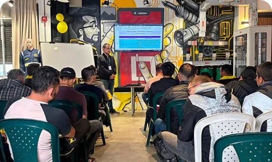 Educación y Conciencia Comunitaria